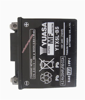 Bateria Yuasa YTX5L-BS 12V 4Ah 10HR para Motocicletas de Alto Desempenho Navios Nova Original